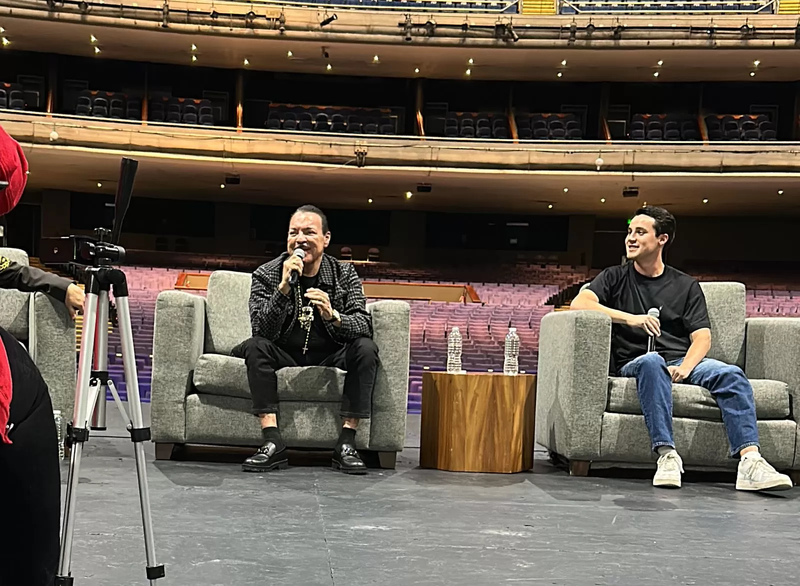 En conferencia de prensa realizada en el Auditorio Telmex, Julio Preciado anunció detalles emocionantes sobre su próximo concierto.