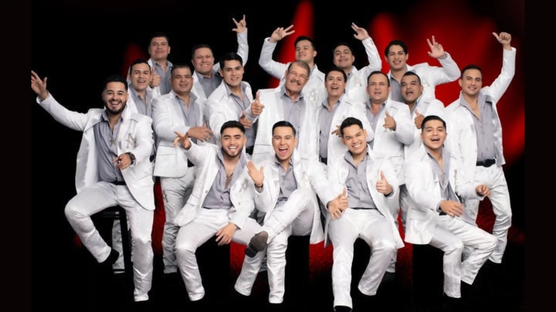 Emotivo lanzamiento de «Nunca te Busqué» de La Arrolladora Banda El Limón