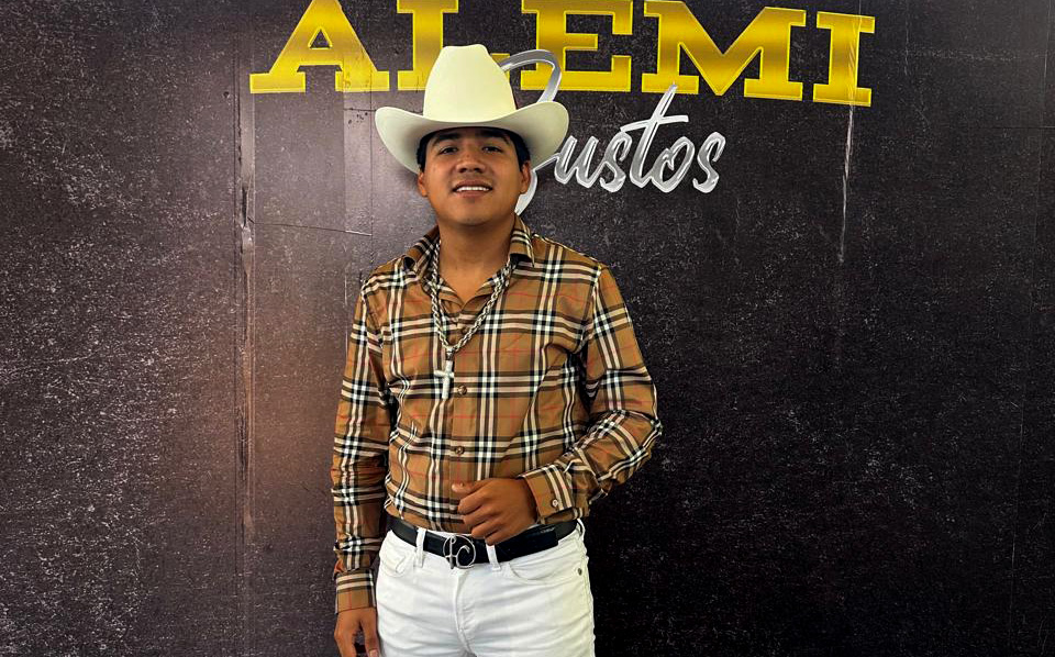 Alemi Bustos presenta su nuevo álbum Viejo Fino en un exclusivo evento en Guadalajara